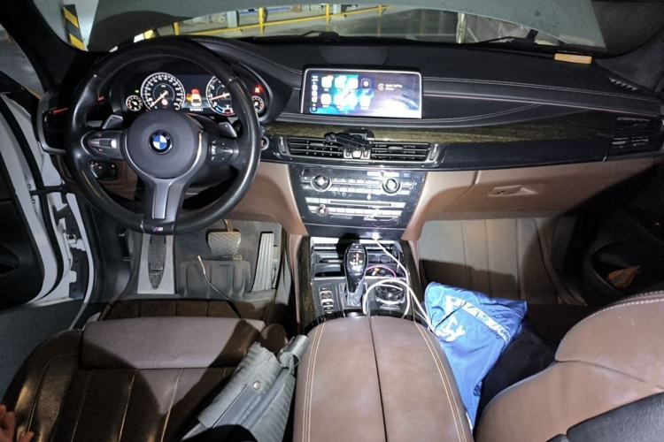 Used BMW X5 2017 xDrive35i M Sport Edition Center Console