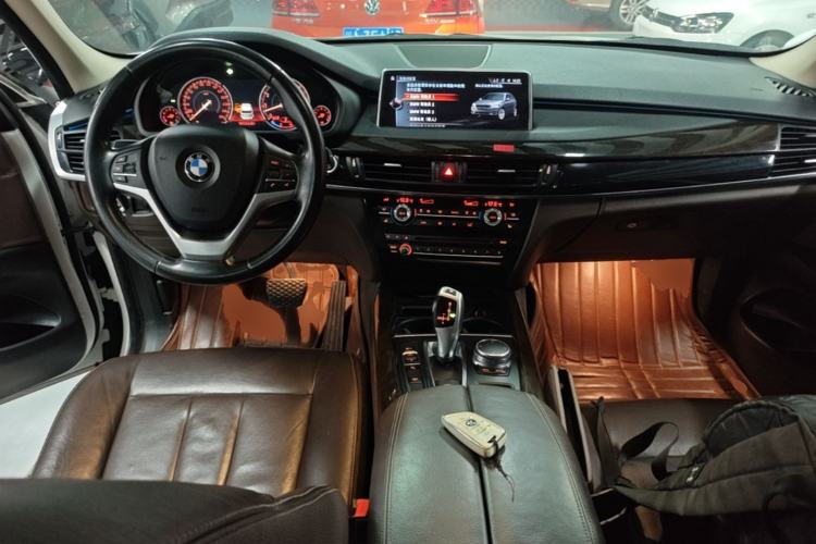 Used BMW X5 2017 xDrive35i Elegant Edition Center Console