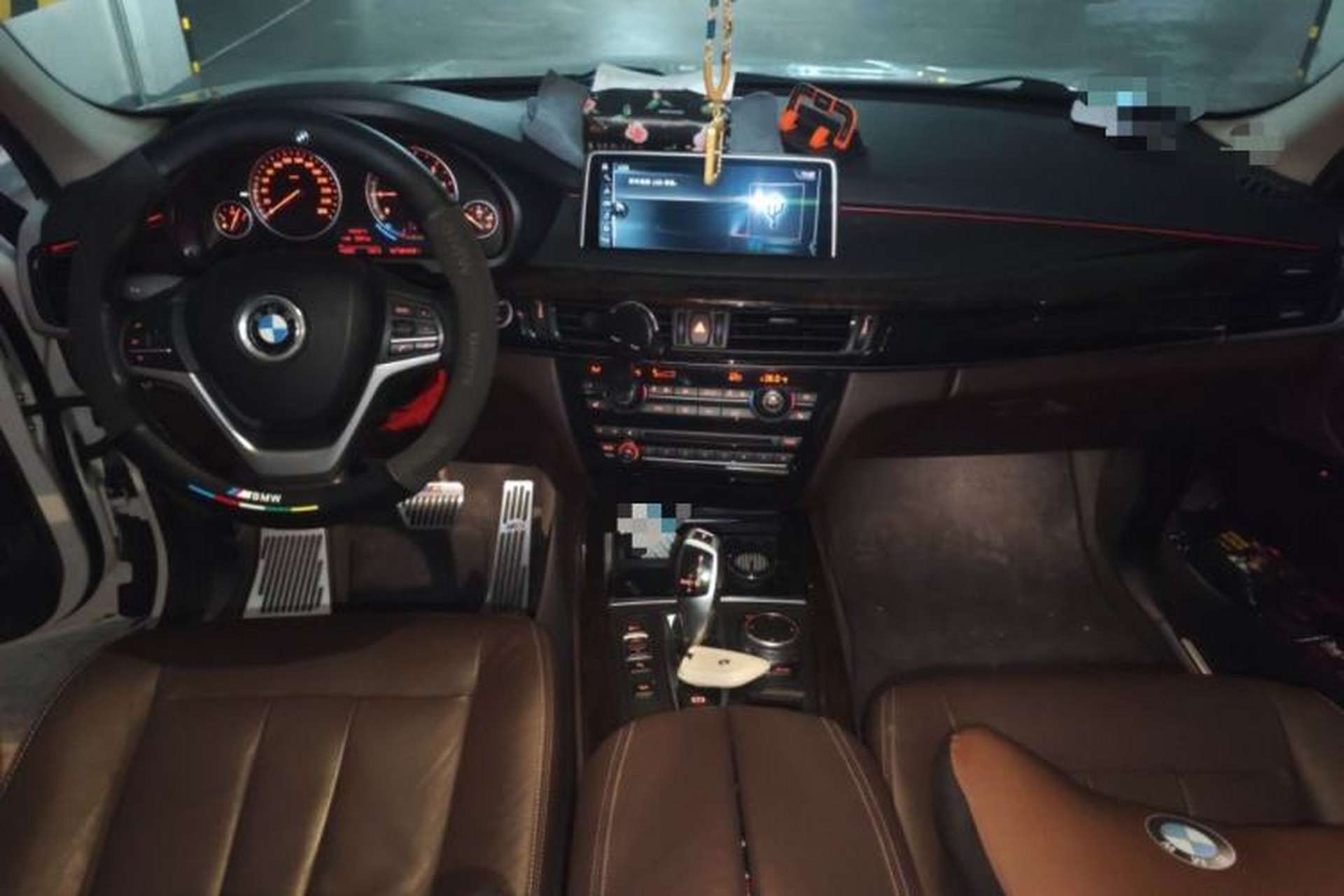 Used BMW X5 2017 xDrive35i Elegant Edition Center Console