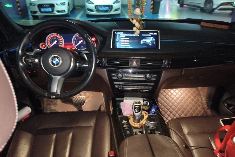 Used BMW X5 2017 xDrive35i M Sport Edition Center Console