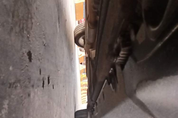 Used BMW X5 2017 xDrive28i Chassis Front Left