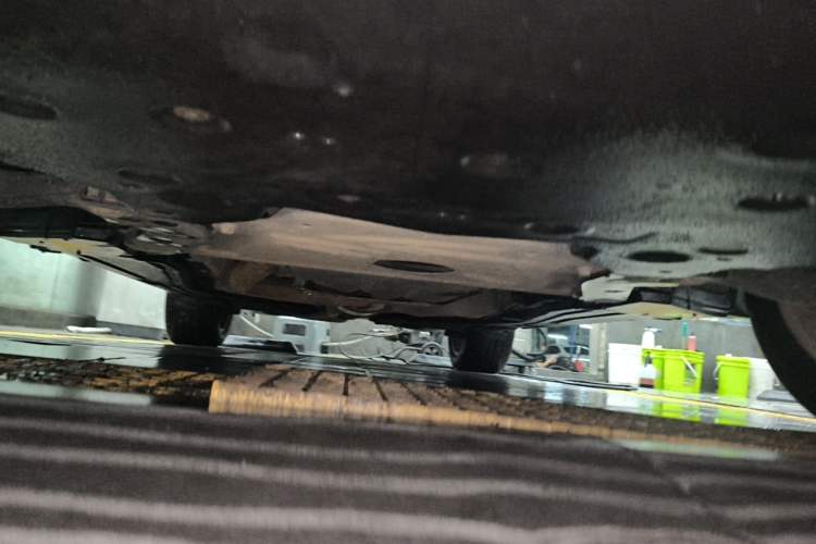 Used BMW X5 2017 xDrive28i Chassis Front