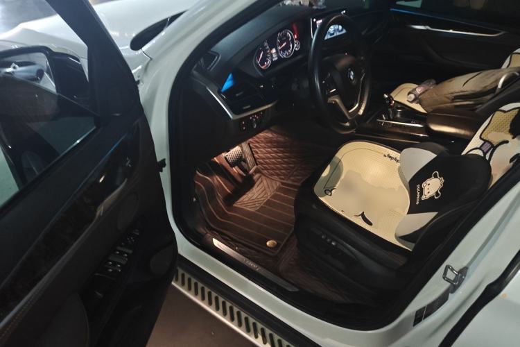 Used BMW X5 2017 xDrive28i Driver Seat