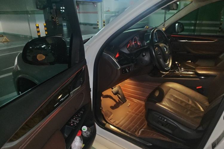 Used BMW X5 2017 xDrive28i Driver Seat