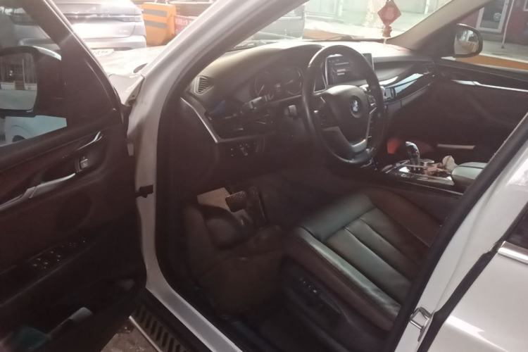 Used BMW X5 2017 xDrive28i Driver Seat