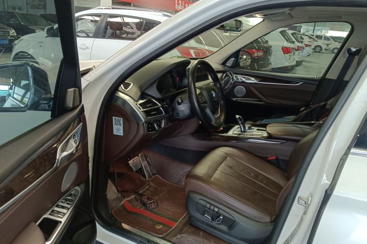 Used BMW X5 2017 xDrive28i Driver Seat