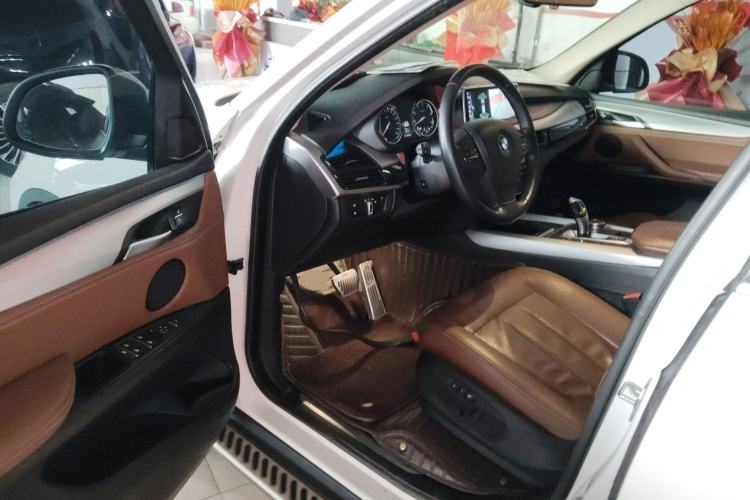 Used BMW X5 2017 xDrive35i parallel import Driver Seat