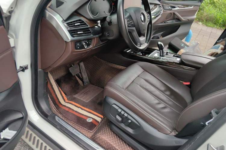 Used BMW X5 2017 xDrive28i Driver Seat