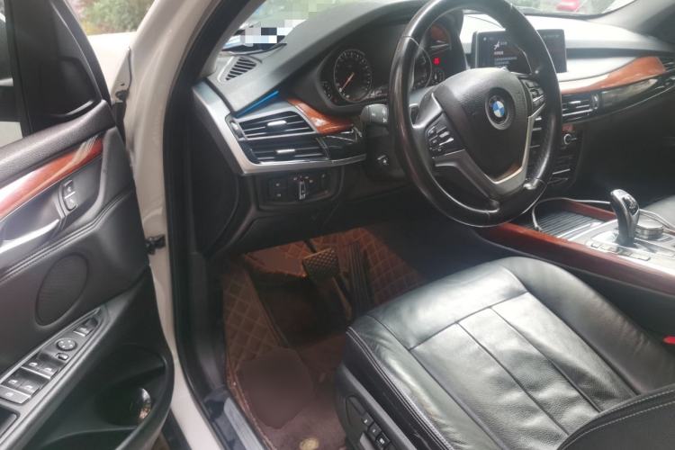 Used BMW X5 2017 xDrive35i Middle East Driver Seat