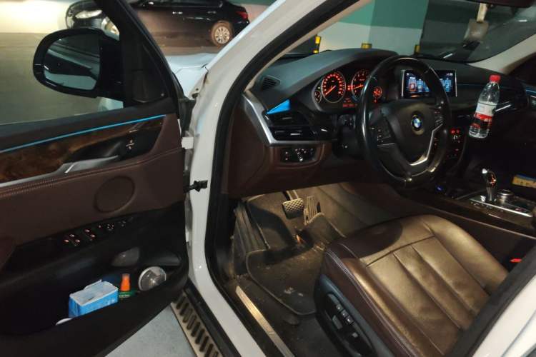 Used BMW X5 2017 xDrive35i Elegant Edition Driver Seat
