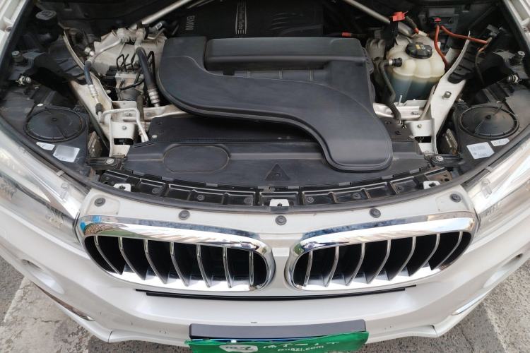 Used BMW X5 2017 xDrive28i Engine Bay