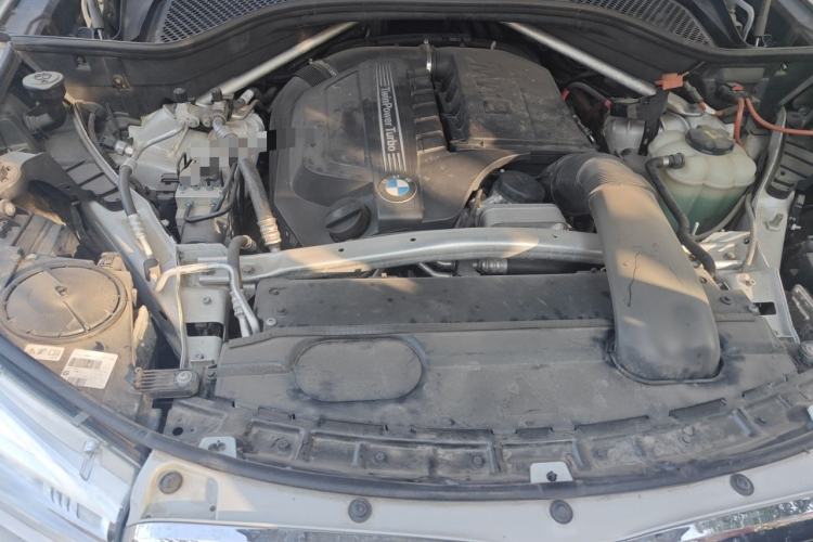 Used BMW X5 2017 xDrive35i Elegant Edition Engine Bay