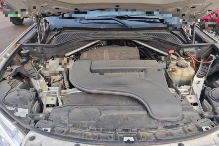 Used BMW X5 2017 xDrive28i Engine Bay