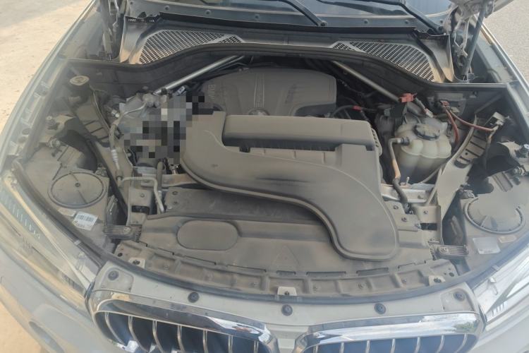 Used BMW X5 2017 xDrive28i Engine Bay