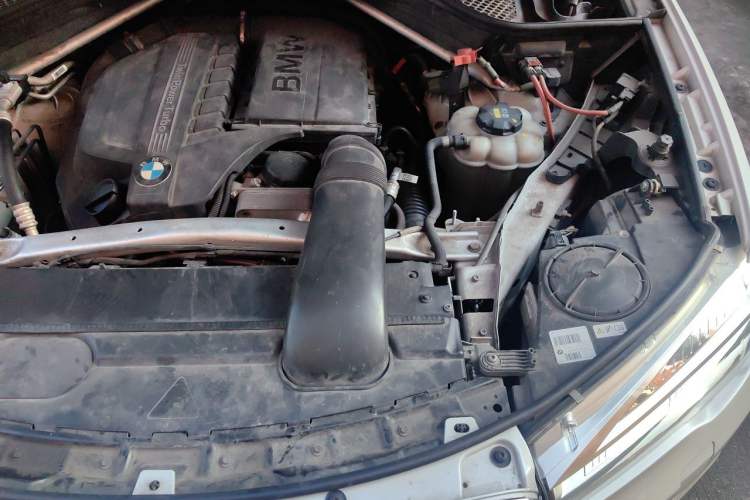 Used BMW X5  Engine Bay Left