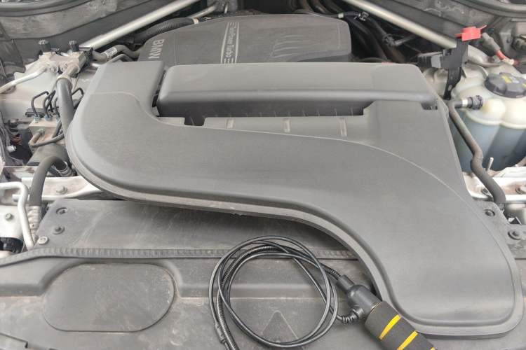 Used BMW X5 2017 xDrive28i Engine Bay