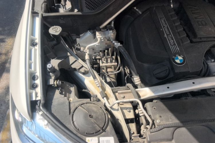 Used BMW X5 2017 xDrive35i Elegant Edition Engine Bay Right