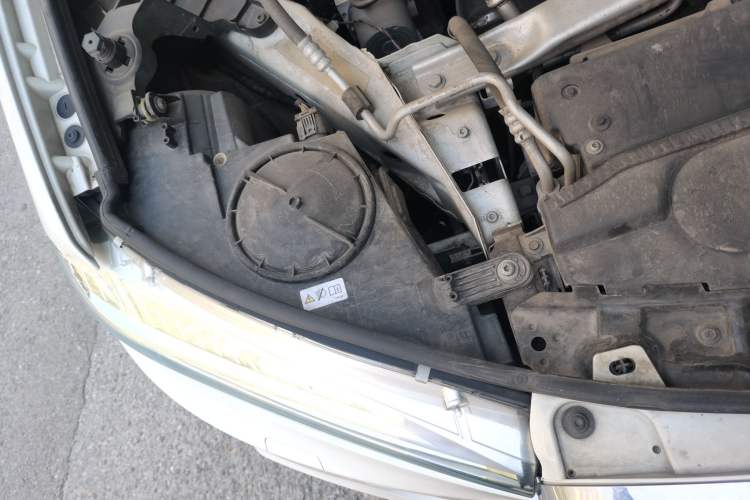 Used BMW X5 2017 xDrive35i M Sport Edition Engine Bay Right