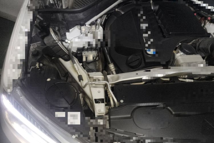 Used BMW X5 2017 xDrive35i Elegant Edition Engine Bay Right