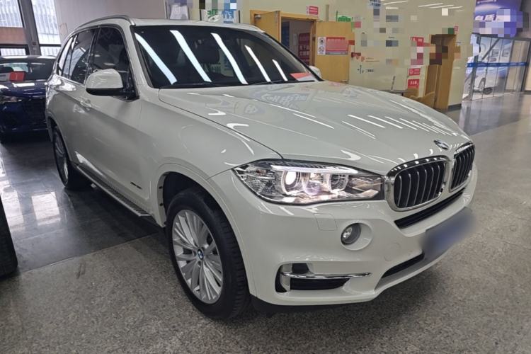 Used BMW X5 2017 xDrive28i Exterior 1