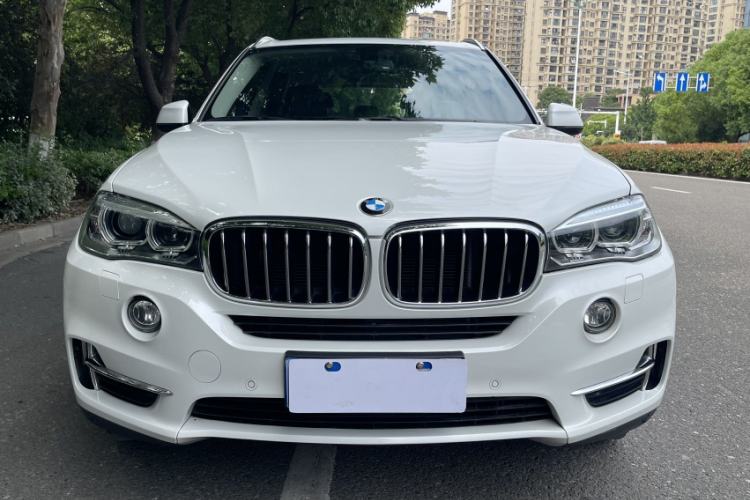 Used BMW X5 2017 xDrive35i Elegant Edition Exterior 1