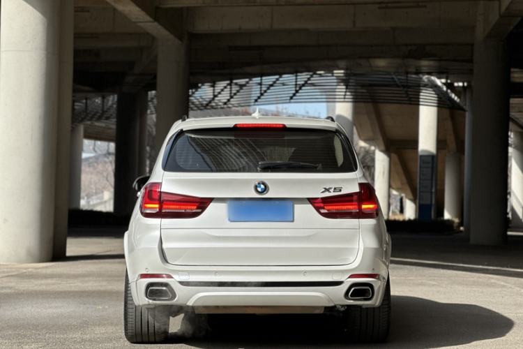 Used BMW X5 2017 xDrive35i Elegant Edition Exterior 1