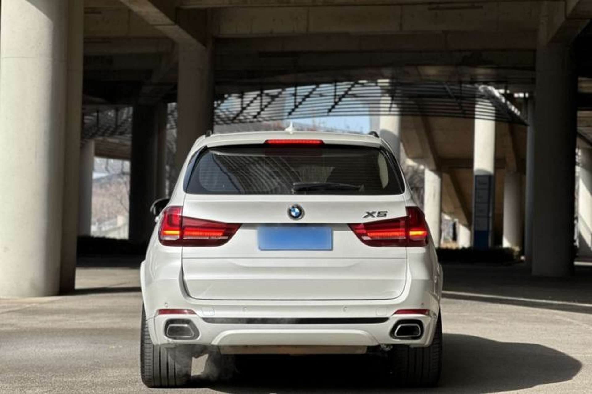 Used BMW X5 2017 xDrive35i Elegant Edition Exterior 1