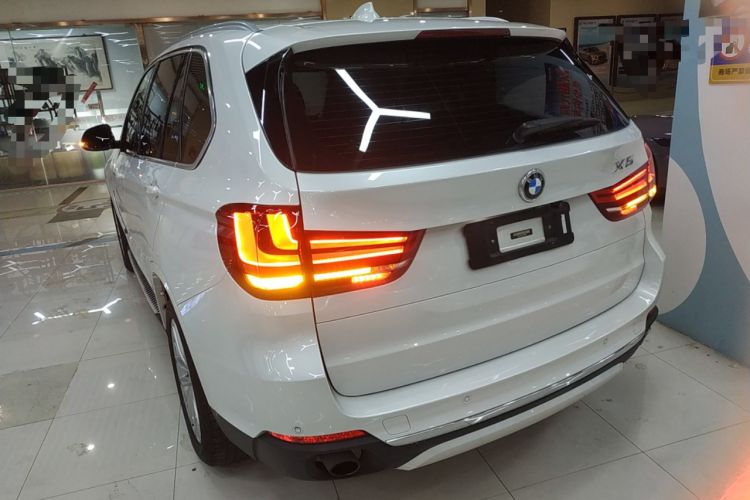 Used BMW X5 2017 xDrive28i Exterior 2