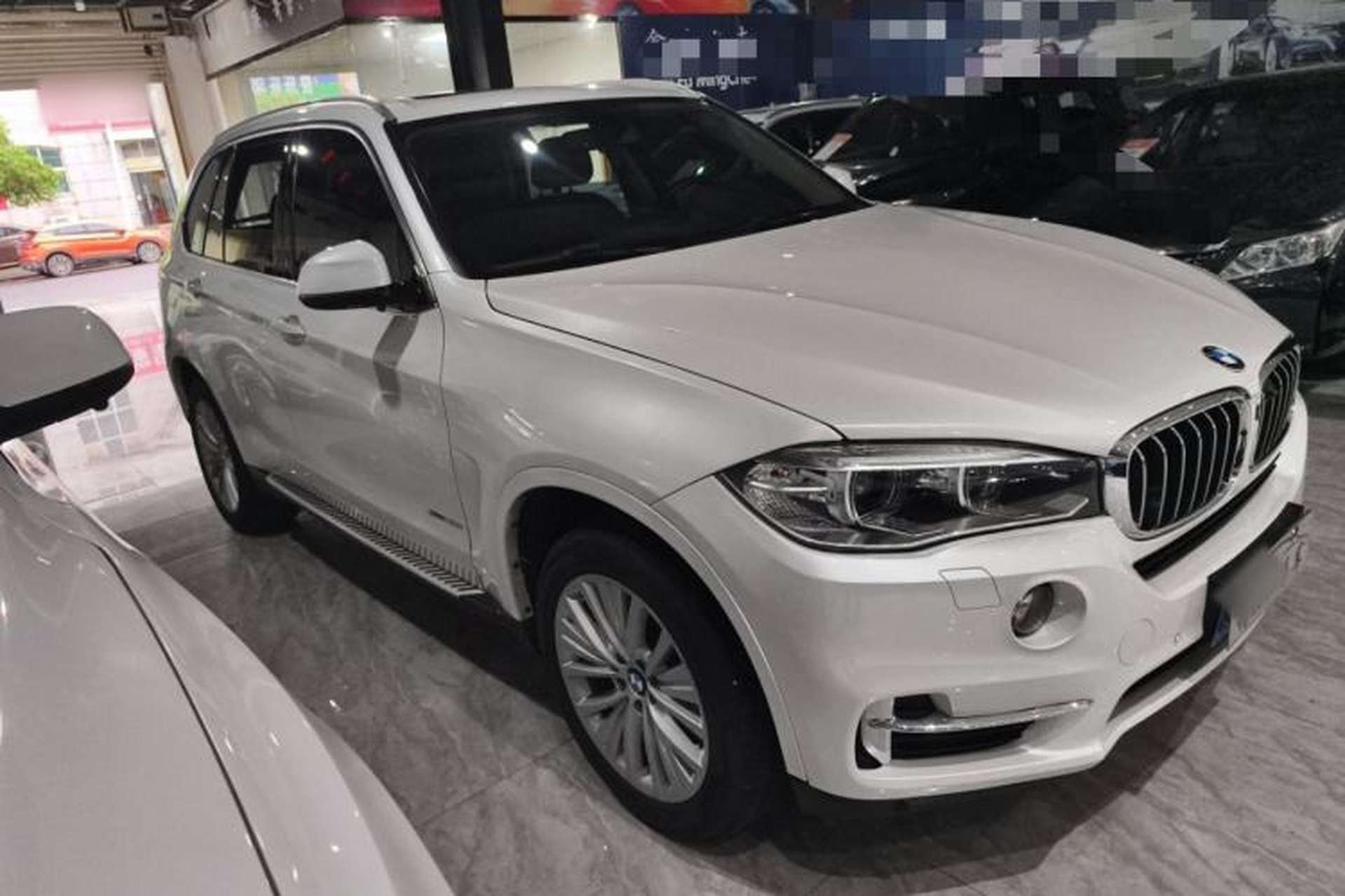 Used BMW X5 2017 xDrive28i Exterior 2