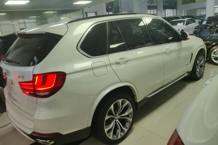 Used BMW X5 2017 xDrive35i Elegant Edition Exterior 5
