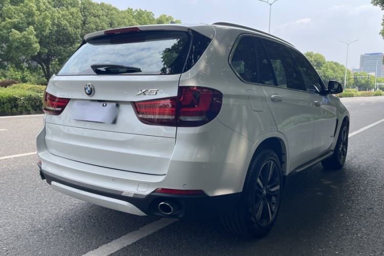 Used BMW X5 2017 xDrive35i Elegant Edition Exterior 5