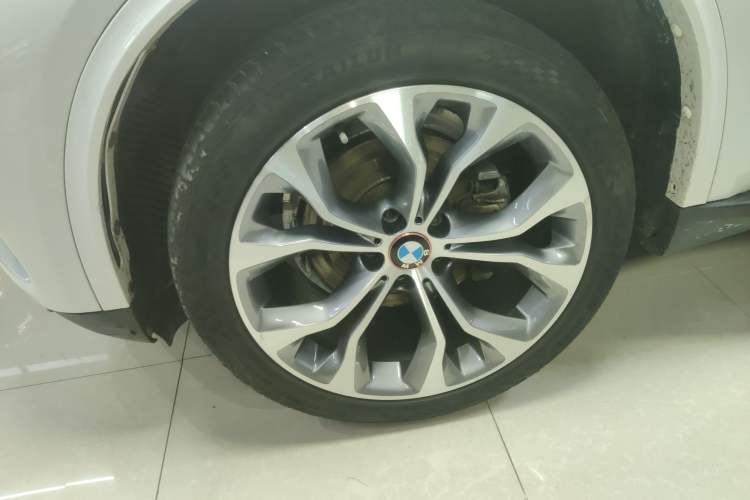 Used BMW X5 2017 xDrive35i Elegant Edition Exterior 7