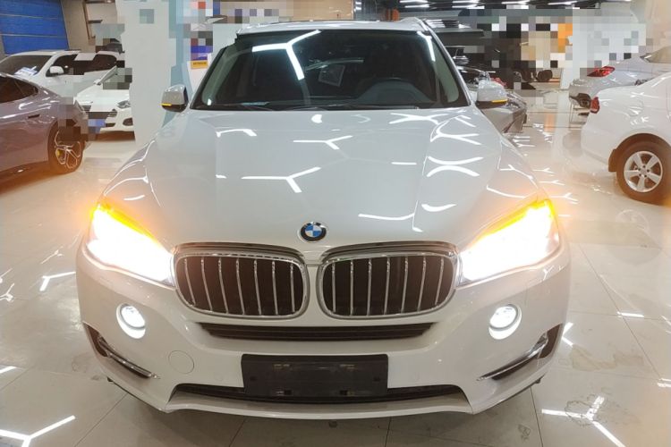 Used BMW X5 2017 xDrive28i Front