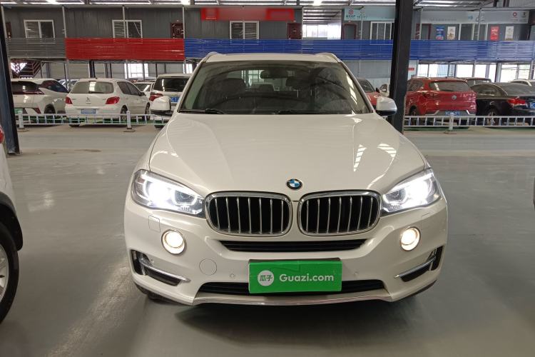 Used BMW X5 2017 xDrive28i Front