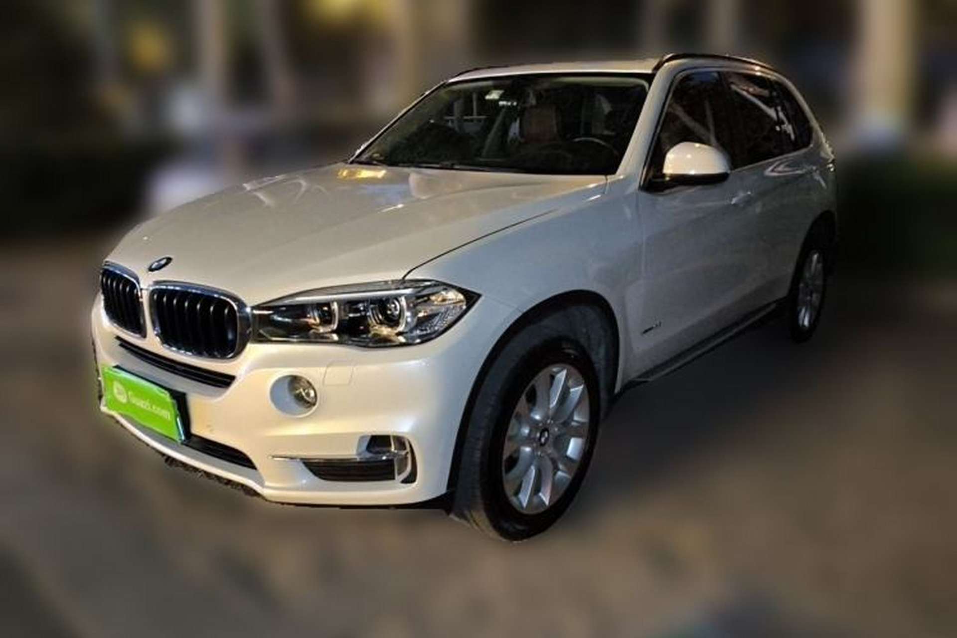 Used BMW X5 2017 xDrive35i Elegant Edition Front Left 45 Deg
