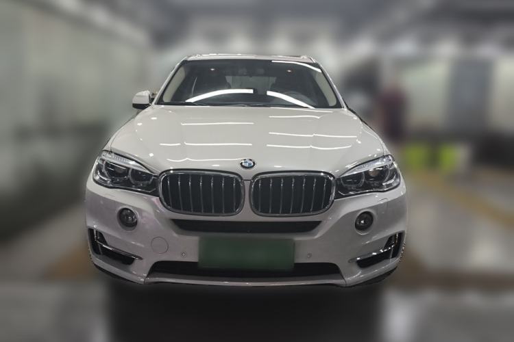 Used BMW X5 2017 xDrive28i Front