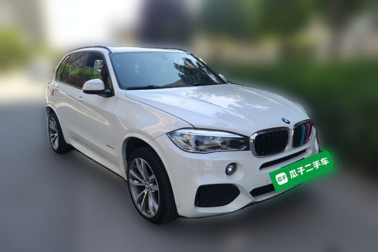 Used BMW X5 2017 xDrive35i M Sport Edition Front Right 45 Deg