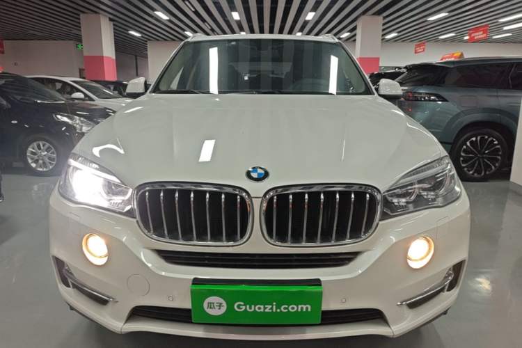 Used BMW X5 2017 xDrive35i Elegant Edition Front