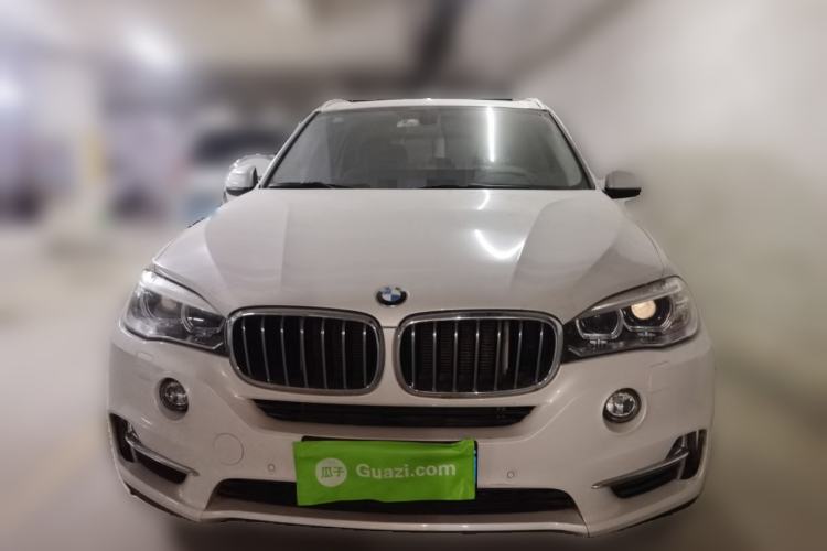 Used BMW X5 2017 xDrive28i Front