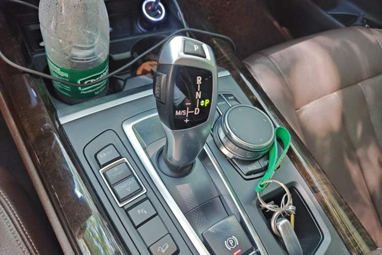 Used BMW X5 2017 xDrive28i Gear Lever