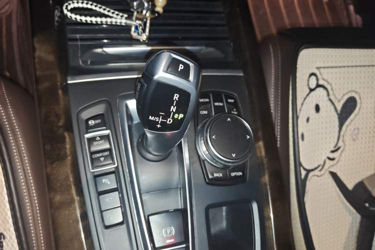 Used BMW X5 2017 xDrive28i Gear Lever