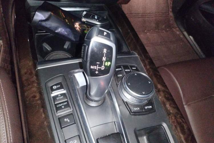 Used BMW X5 2017 xDrive28i Gear Lever