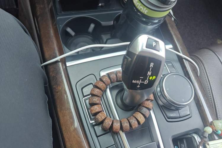 Used BMW X5 2017 xDrive35i Elegant Edition Gear Lever
