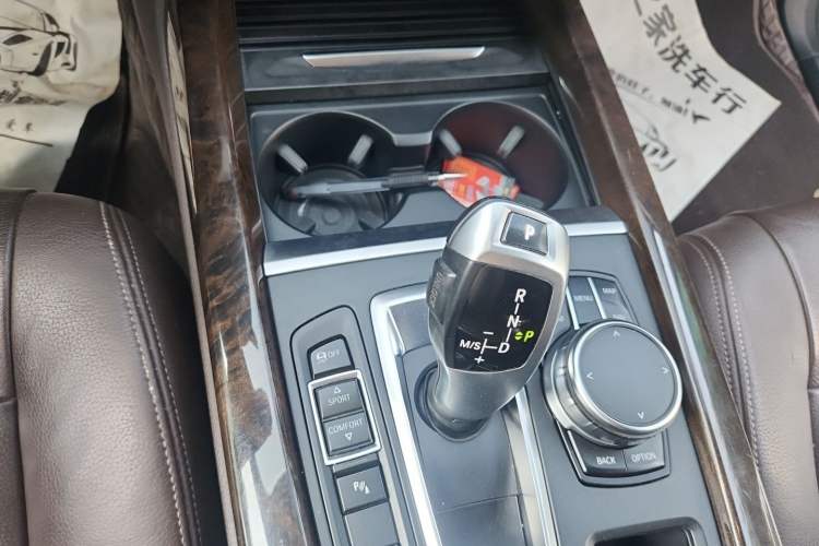 Used BMW X5 2017 xDrive35i Elegant Edition Gear Lever