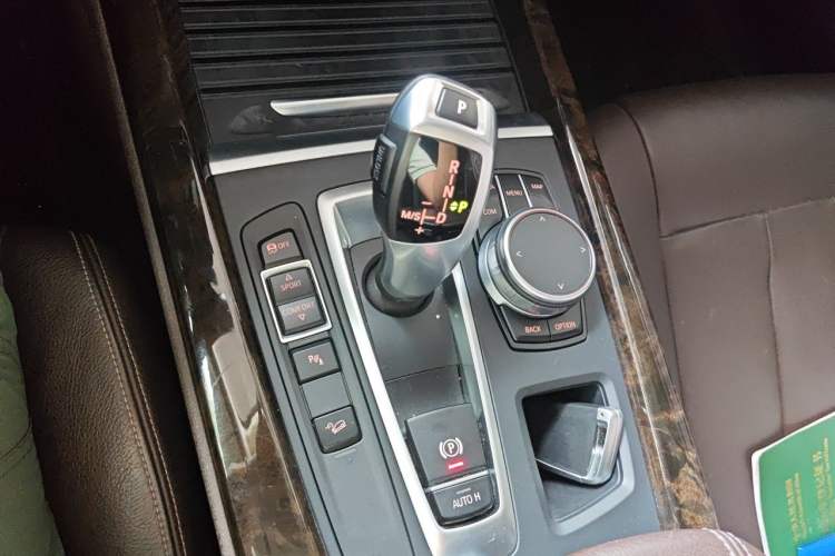 Used BMW X5 2017 xDrive28i Gear Lever