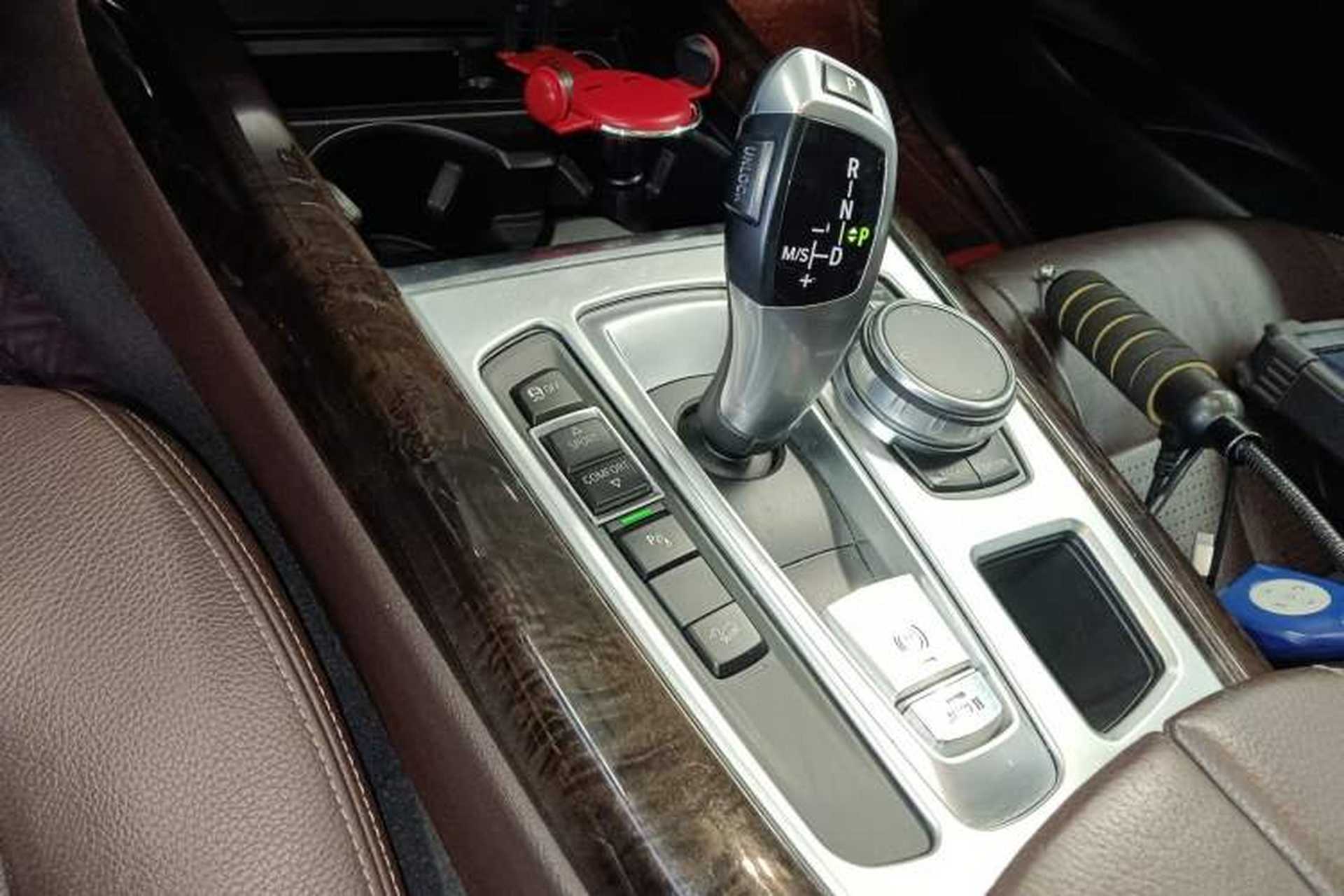 Used BMW X5 2017 xDrive28i Gear Lever