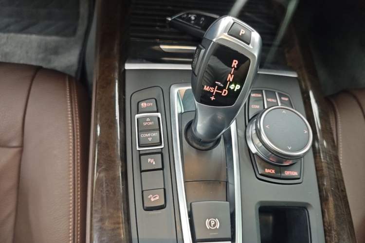 Used BMW X5 2017 xDrive28i Gear Lever