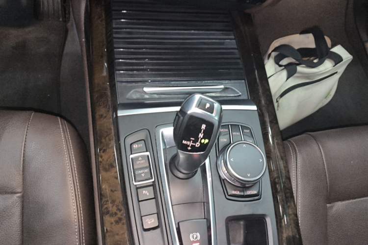 Used BMW X5 2017 xDrive28i Gear Lever