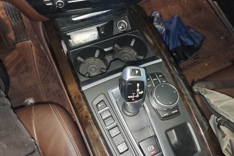 Used BMW X5 2017 xDrive28i Gear Lever