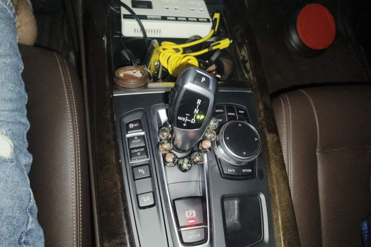 Used BMW X5 2017 xDrive35i Elegant Edition Gear Lever